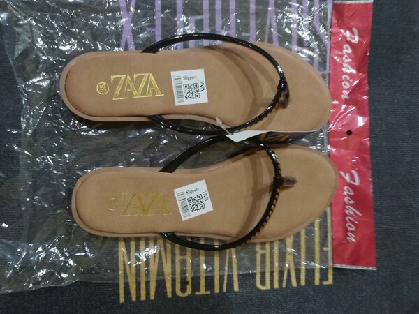 Tongs élégants pour femmes