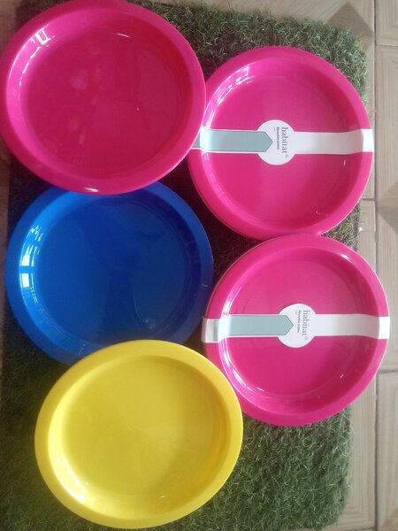 Habitat reusable 6 pack plates