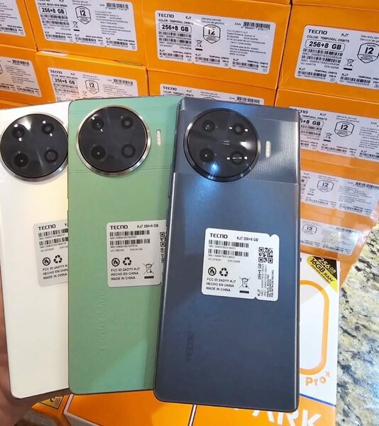 Tecno Spark 20 Pro plus 256GB