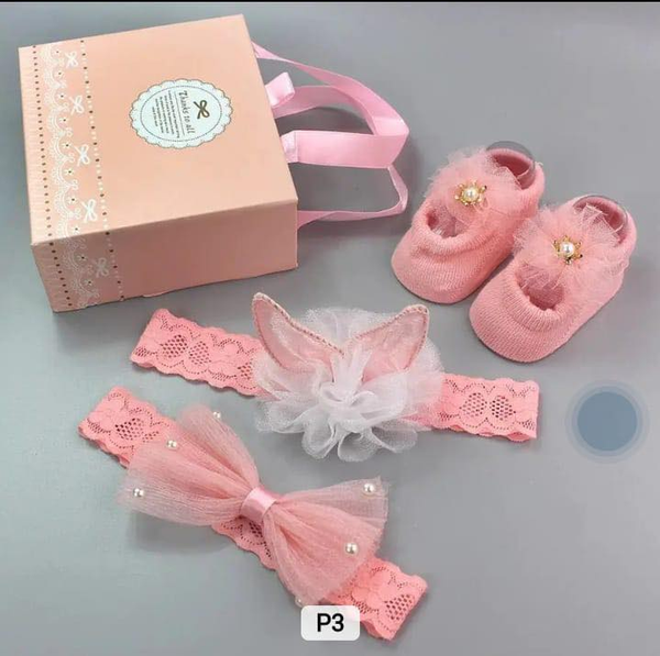 bottes roses et 2 ceintures roses