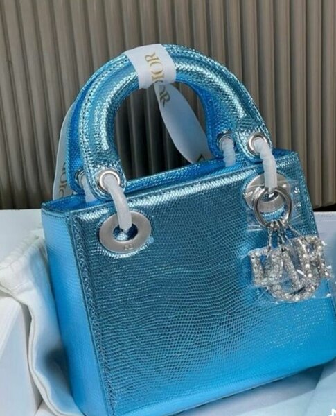 Sac à main bleu femme Dior