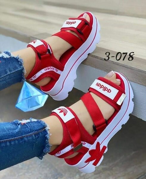 Lady sandals