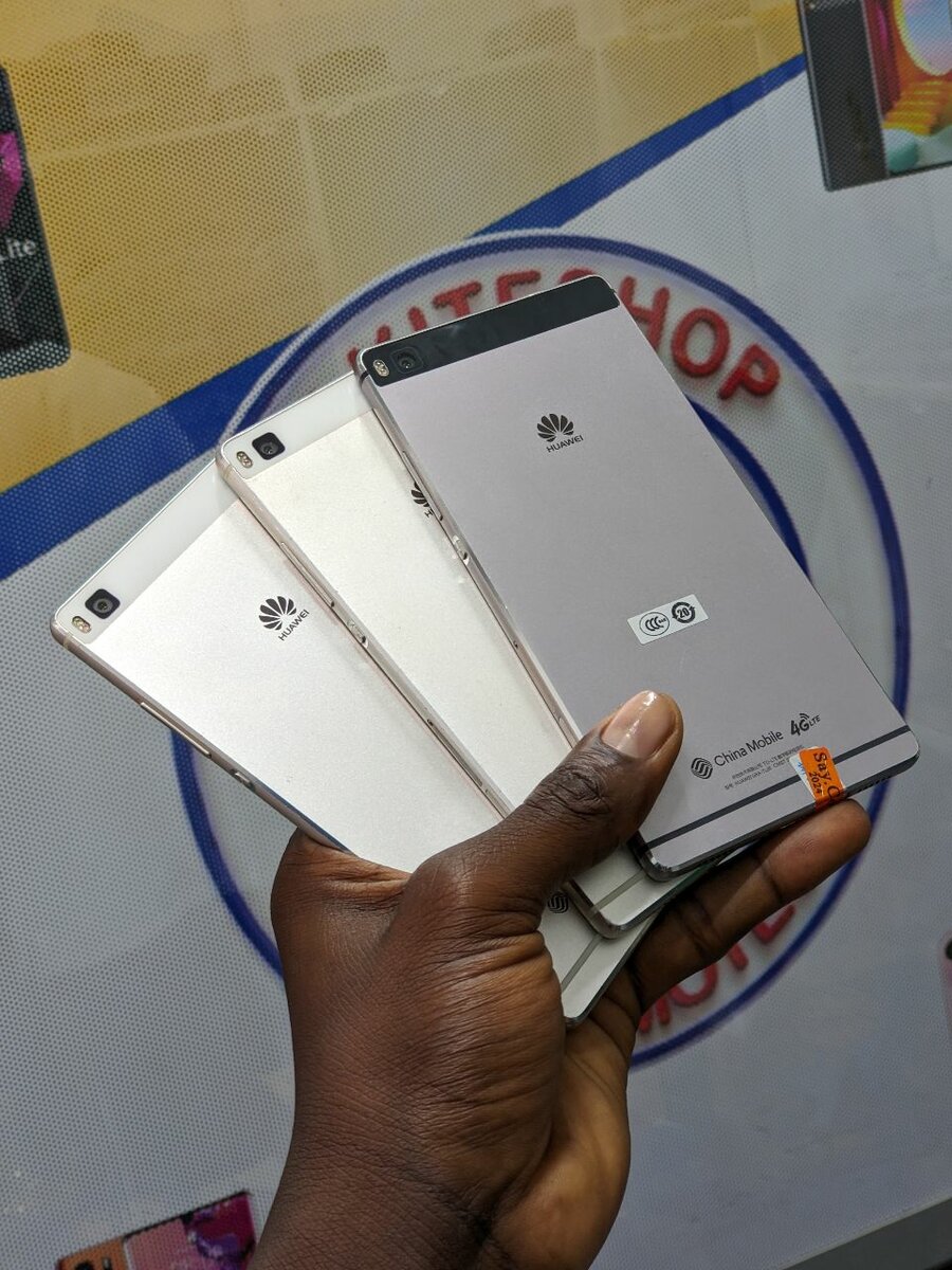 PROMO HUAWEI P8 (64GB-4RAM)