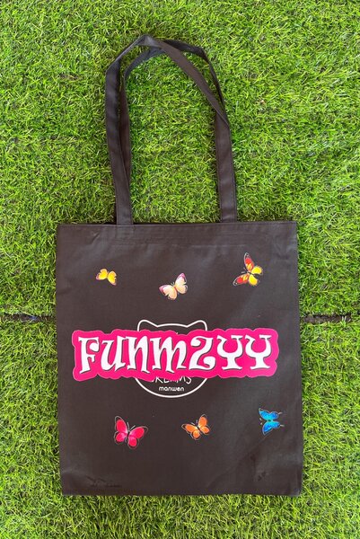 Customized tote bag