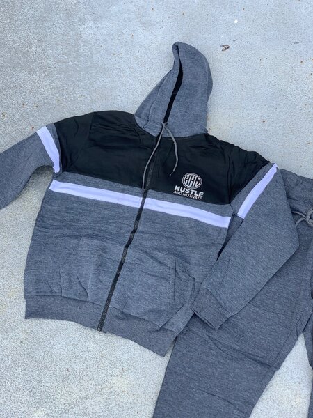 Hustle and motivate trucksuites k300