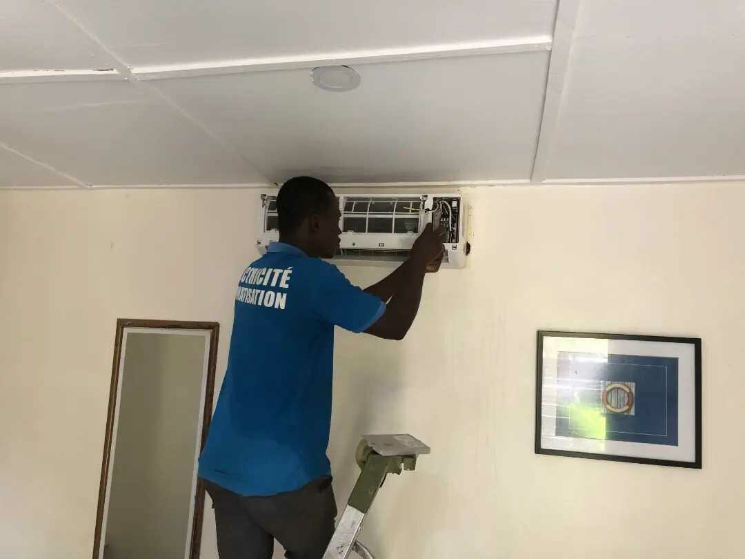 Entretien général de climatiseur