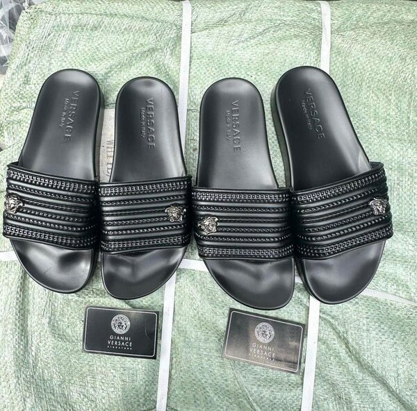 Les Chaussures d'hommes