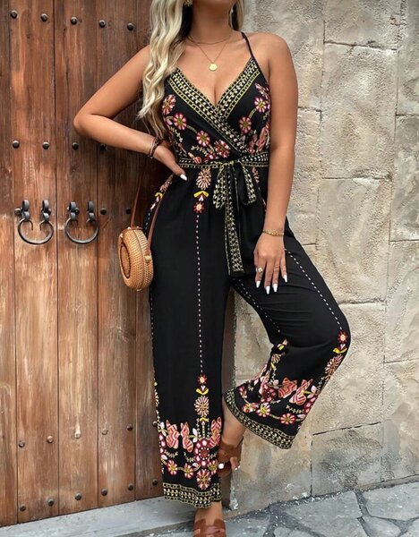 Combinaison fleurie élégante