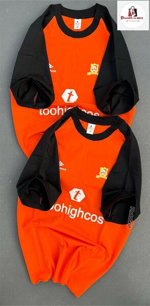 Maillot de sport orange homme