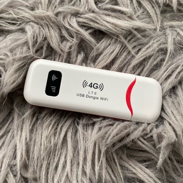 Clé USB WiFi 4G LTE