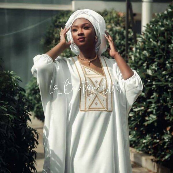 Boubou avec foulard en taille standard