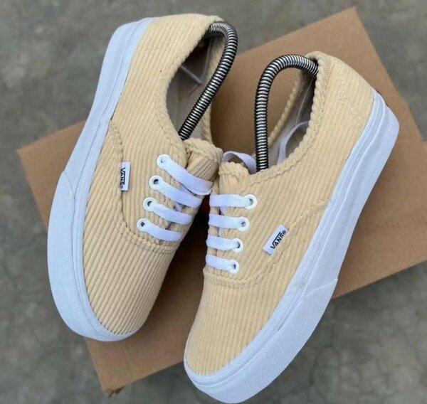 Chaussures unisexes en toile élégantes