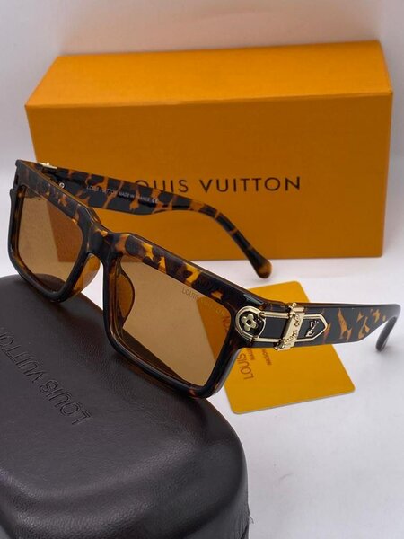 Trending Louis Vuitton Sunglasses(TLVS1)