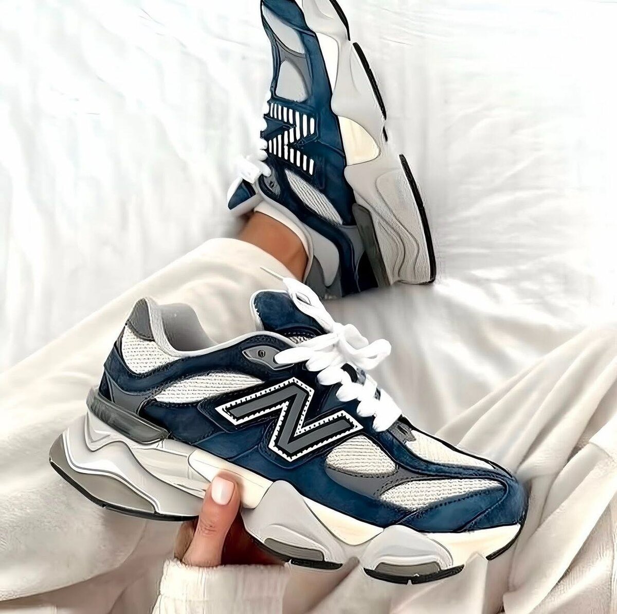 NEW BALANCE 9060