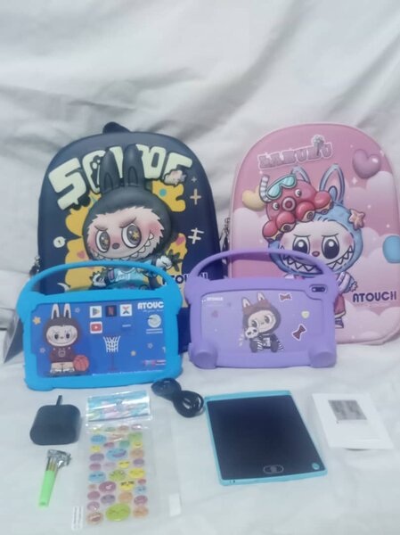 Tablette éducative avec sac