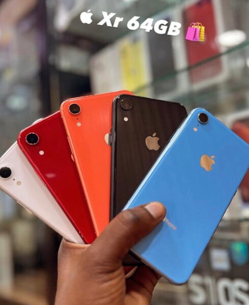 Apple iPhone XR 64GB