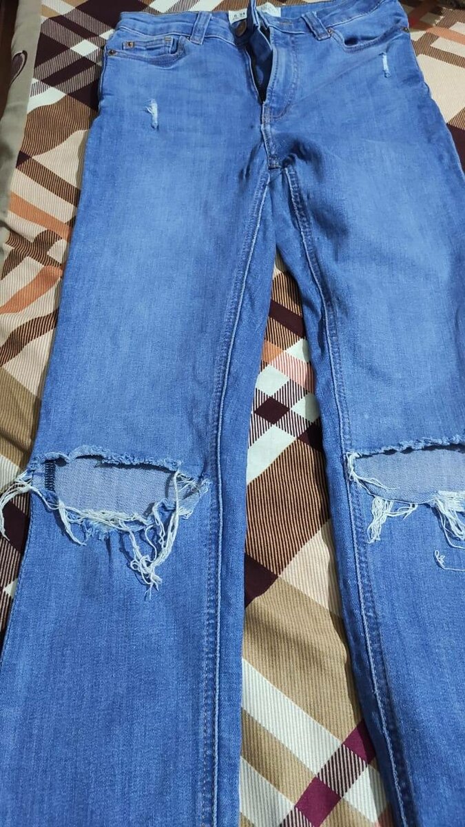 Jeans déchirés pour femme