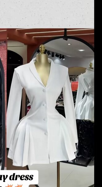 Robe Blazer Évasée Blanche