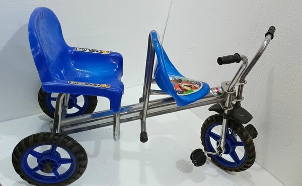 Double Sitter Tricycle