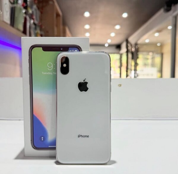 Apple iPhone X - Smartphone Reconditionné