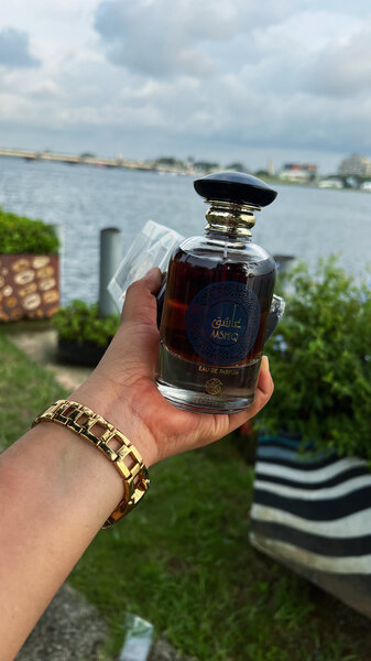 Parfum Oud Intense Classique