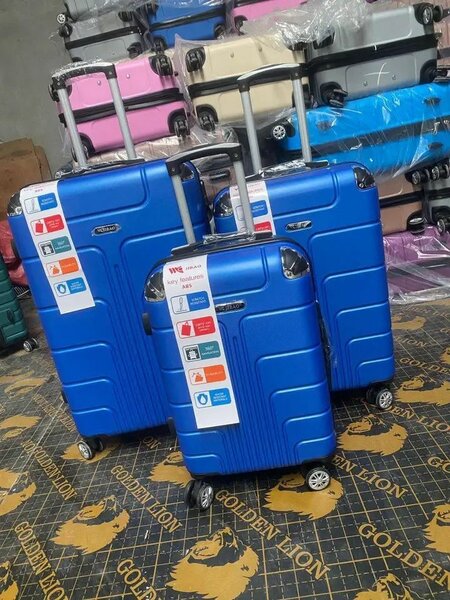 Valise rigide bleue - Trolley 3 pièces