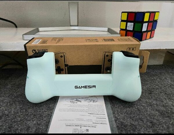 Manette de jeu GAMESIR XSLITE