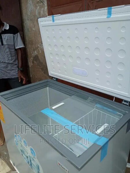 Legacy Chest Freezer 250 Litres