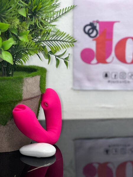 2in1 suck & lick vibrator