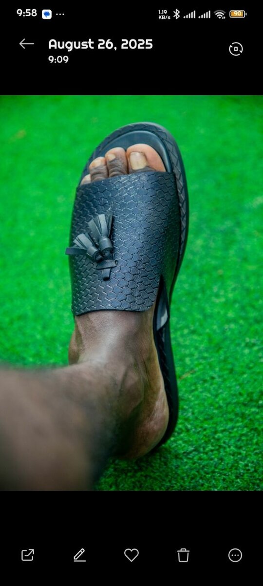 Sandales en cuir tressé