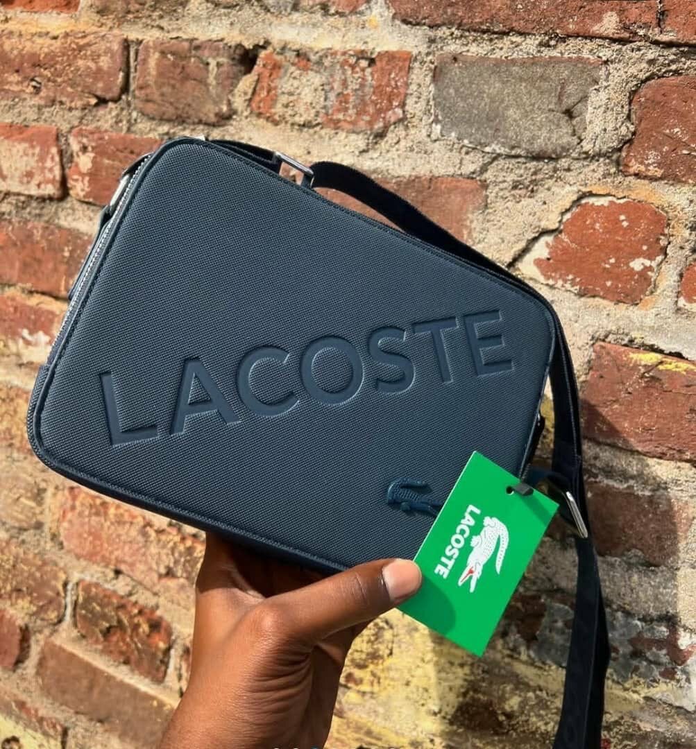 Sac à bandoulière Lacoste élégant