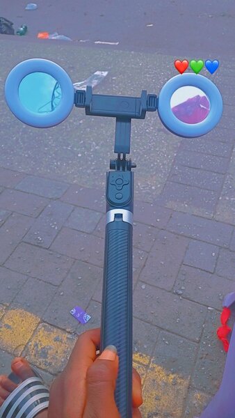 Tripod stand with two lights