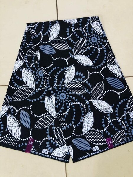 Fabric with a print of 6 meters