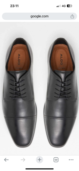 Chaussures habillées en cuir noir