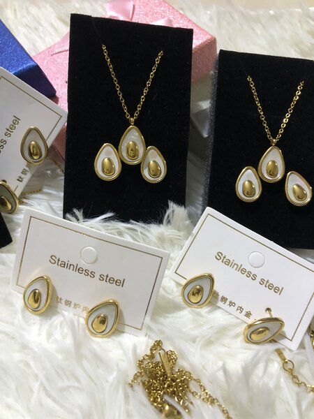 Ensemble bijoux acier inoxydable