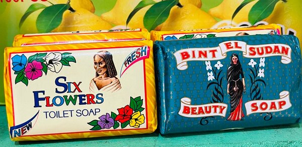 Bint El sudan et six flowers