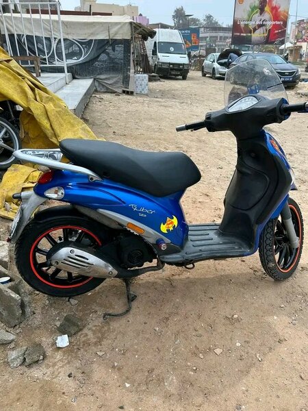 Scooter élégant et sportif