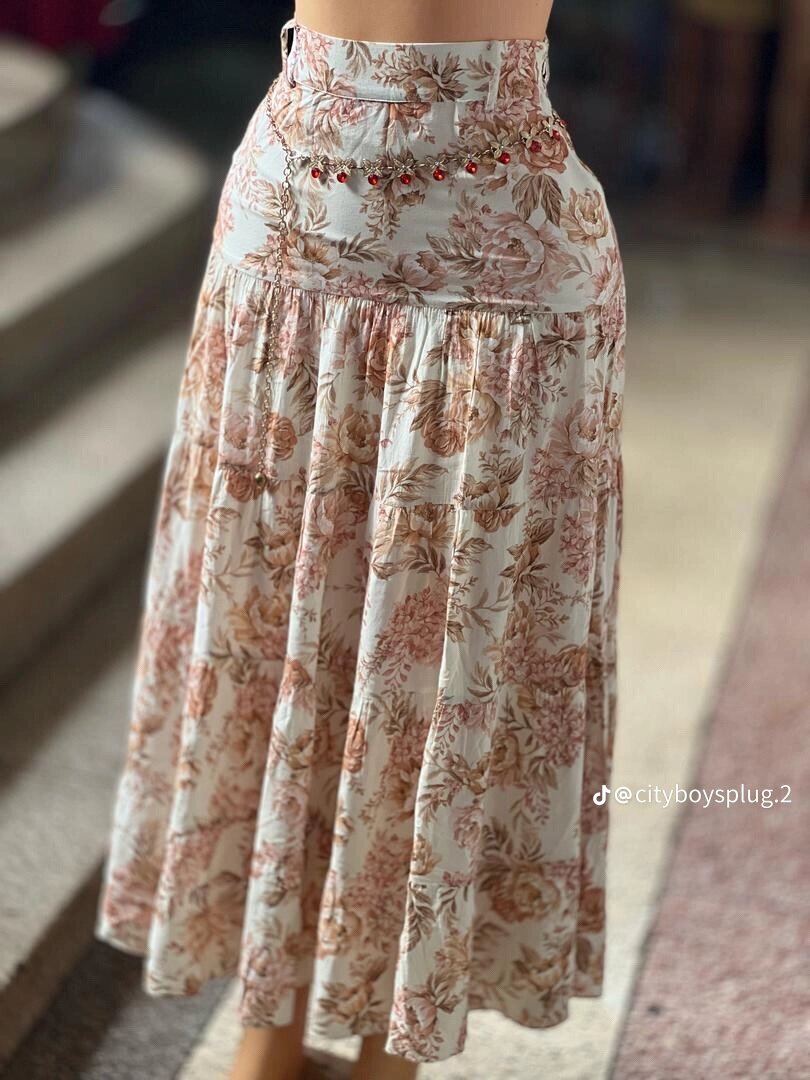 Jupe longue élégante femme