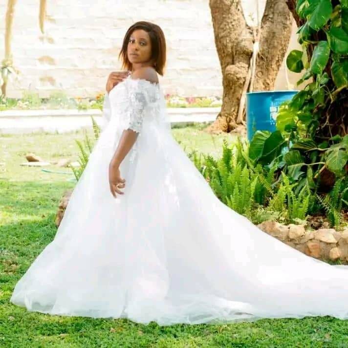 Ballgown Wedding dress