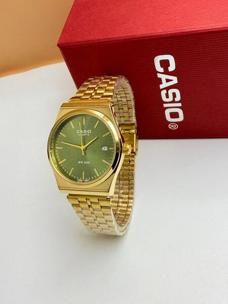 Montre Casio vert olive or