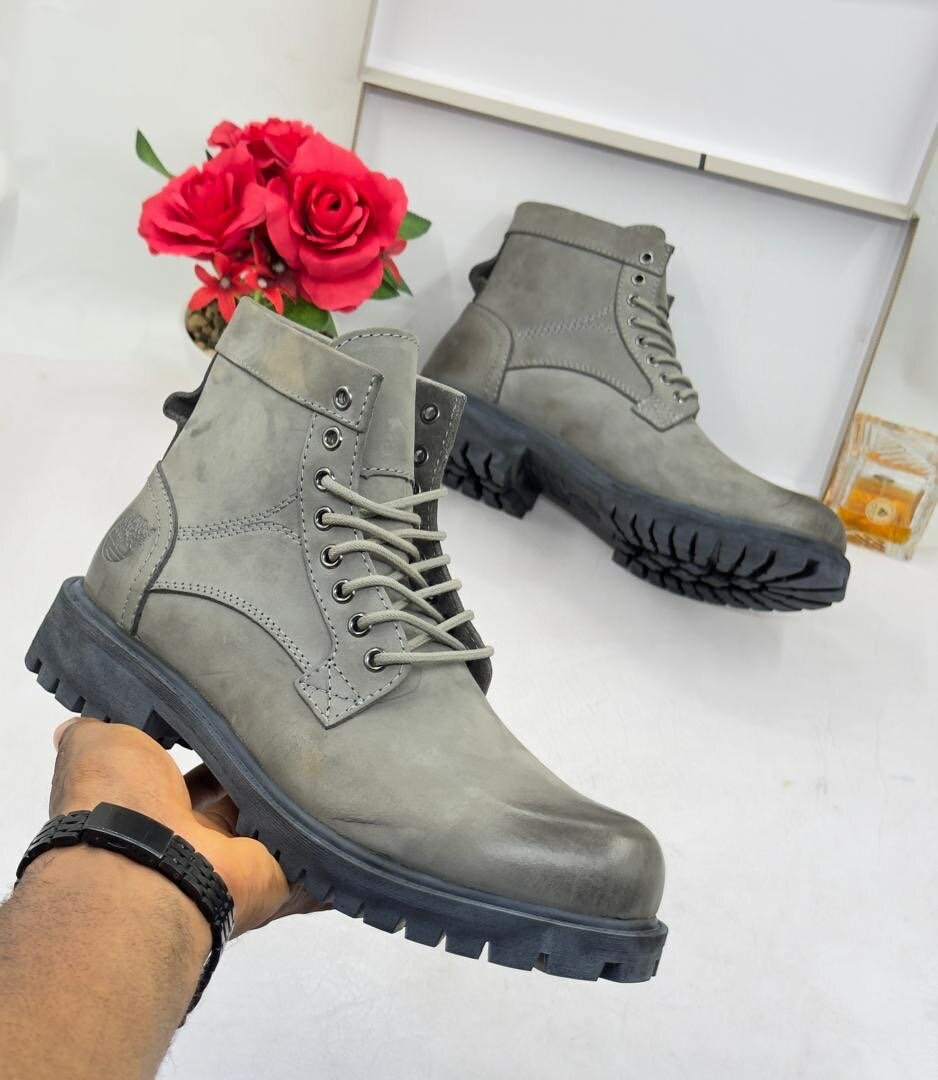 TIMBERLAND BOOT