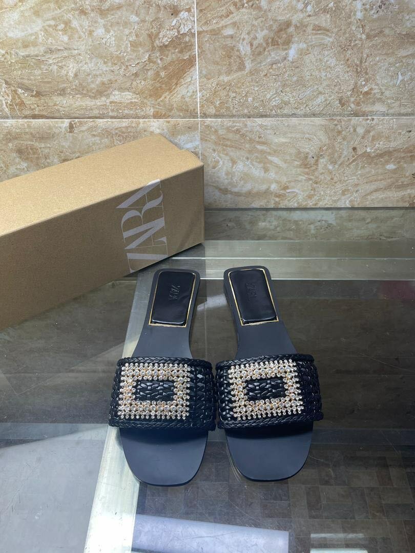 Zara slippers