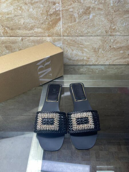 Zara slippers