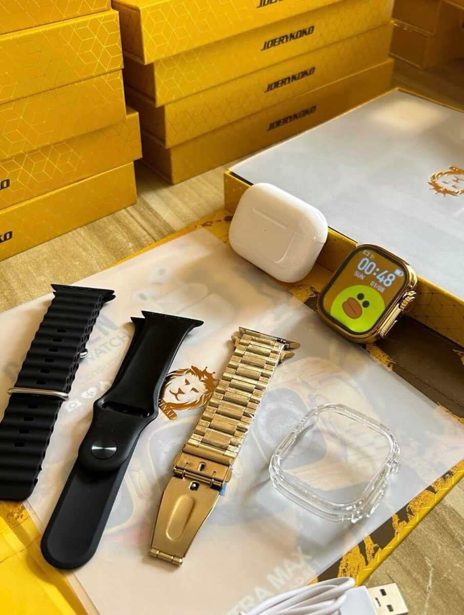 4 IN 1 GOLDEN SMARTWATCH