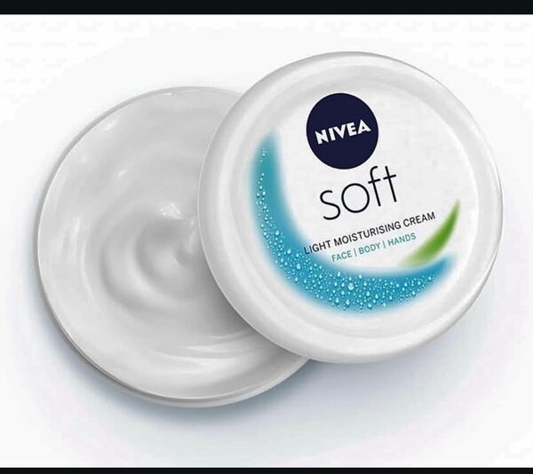 Nivea Soft Moisturizing Cream