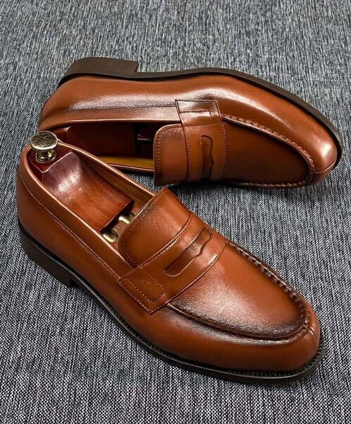 Soulier mocassins en cuir marron