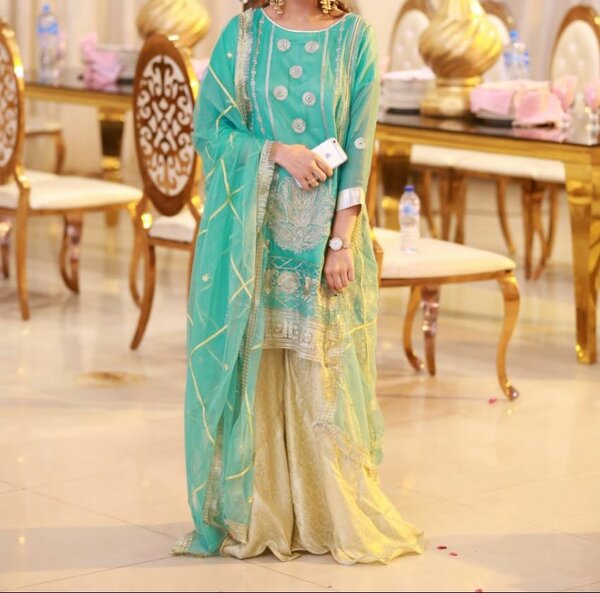 Fancy mehndi dress for sale