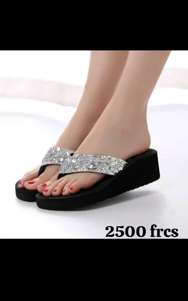 Tongs compensées paillettes