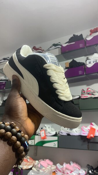 Puma suede Nike noir et blanc