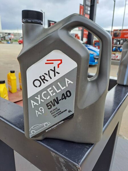 Huile moteur Oryx 5W-40 4L